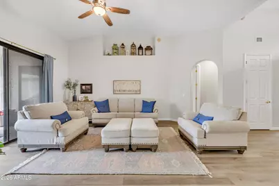 13354 W Palm Lane, Goodyear, AZ 85395 - Photo 10