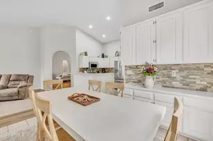 13354 W Palm Ln, Goodyear, AZ 85395 - Photo 14