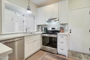 1633 E Lakeside Dr, Gilbert, AZ 85234 - Photo 10