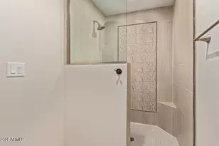 1633 E Lakeside Dr, Gilbert, AZ 85234 - Photo 28