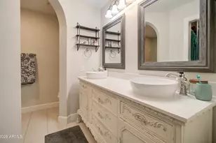 1633 E Lakeside Dr, Gilbert, AZ 85234 - Photo 26