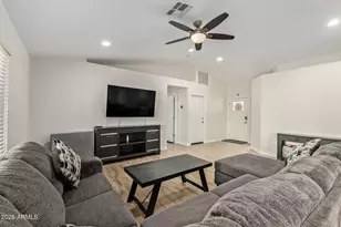 2872 E Carla Vista Ct, Gilbert, AZ 85295 - Photo 8