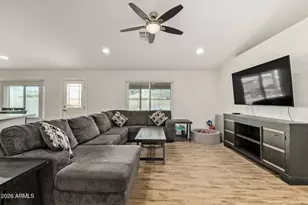 2872 E Carla Vista Ct, Gilbert, AZ 85295 - Photo 6