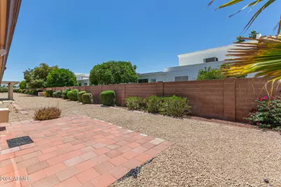 10236 N 105th Drive, Sun City, AZ 85351 - Photo 22