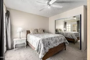 2541 N 22nd Dr, Phoenix, AZ 85009 - Photo 12