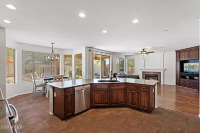 22005 N 43rd Place, Phoenix, AZ 85050 - Photo 26