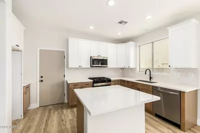 39912 N Thunder Hills Lane, Phoenix, AZ 85086 - Photo 12