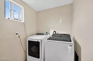 2311 E Willetta St, Phoenix, AZ 85006 - Photo 24