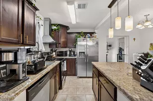 2311 E Willetta St, Phoenix, AZ 85006 - Photo 10