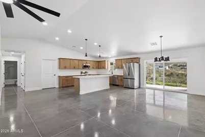 46210 N 36th Avenue, New River, AZ 85087 - Photo 12