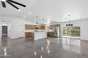 46210 N 36th Ave, New River, AZ 85087 - Photo 12