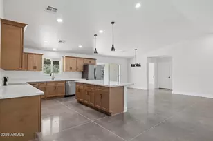 46210 N 36th Ave, New River, AZ 85087 - Photo 14