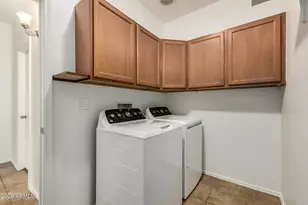 13239 N 87th Dr, Peoria, AZ 85381 - Photo 24