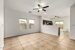 13239 N 87th Dr, Peoria, AZ 85381 - Photo 8