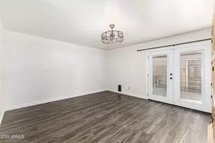 2151 E Sanos Dr, Tempe, AZ 85281 - Photo 20