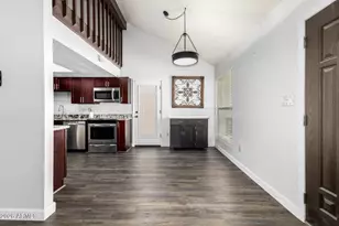 2151 E Sanos Dr, Tempe, AZ 85281 - Photo 10