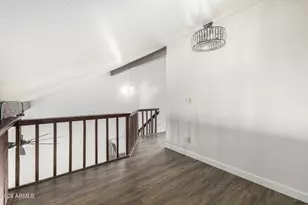 2151 E Sanos Dr, Tempe, AZ 85281 - Photo 18