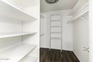 2151 E Sanos Dr, Tempe, AZ 85281 - Photo 42