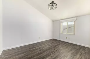 2151 E Sanos Dr, Tempe, AZ 85281 - Photo 26