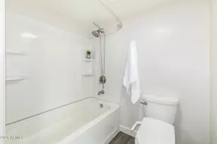 2151 E Sanos Dr, Tempe, AZ 85281 - Photo 24