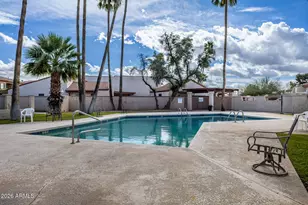 2151 E Sanos Dr, Tempe, AZ 85281 - Photo 40