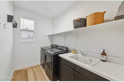 3884 W Garden Grove Drive, San Tan Valley, AZ 85144 - Photo 28