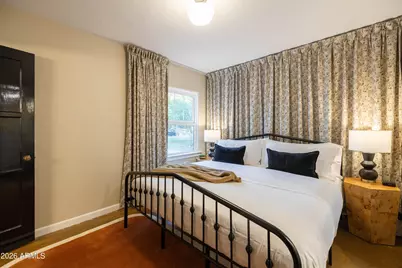 529 W Cambridge Avenue, Phoenix, AZ 85003 - Photo 30