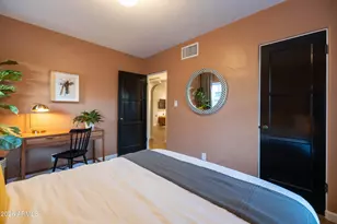 529 W Cambridge Ave, Phoenix, AZ 85003 - Photo 38