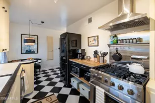 529 W Cambridge Ave, Phoenix, AZ 85003 - Photo 26