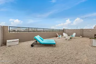 10172 S Holandes Dr, Apache Junction, AZ 85120 - Photo 14