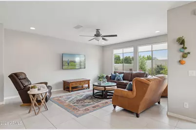 5835 N 88th Lane, Glendale, AZ 85305 - Photo 12