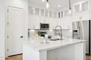 6565 E Thomas Rd, Scottsdale, AZ 85251 - Photo 1