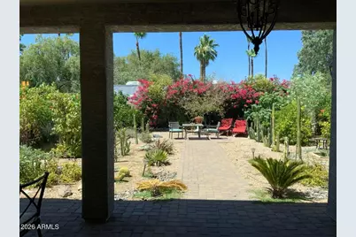 2114 E Aire Libre Avenue, Phoenix, AZ 85022 - Photo 24