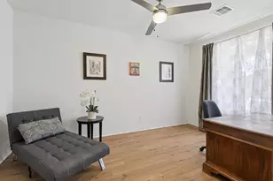 2114 E Aire Libre Ave, Phoenix, AZ 85022 - Photo 36