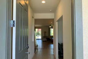 2114 E Aire Libre Ave, Phoenix, AZ 85022 - Photo 2