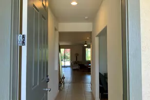 2114 E Aire Libre Ave, Phoenix, AZ 85022 - Photo 2