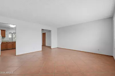 2407 W Laurel Lane, Phoenix, AZ 85029 - Photo 8