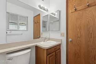 2407 W Laurel Ln, Phoenix, AZ 85029 - Photo 24