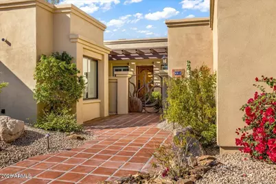 5512 N 67th Place, Paradise Valley, AZ 85253 - Photo 18