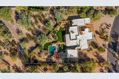 5512 N 67th Place, Paradise Valley, AZ 85253 - Photo 6