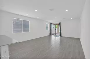 432 W Tamarack Dr, San Tan Valley, AZ 85140 - Photo 4