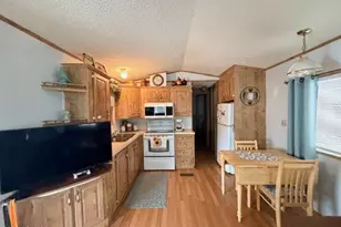 1127 S Shawnee Dr, Apache Junction, AZ 85119 - Photo 10