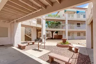 12123 W Bell Rd, Surprise, AZ 85378 - Photo 20