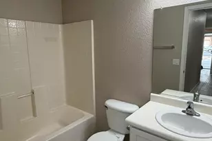 10355 W Alvarado Rd, Avondale, AZ 85392 - Photo 30