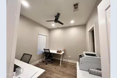 723 E Whitten Street, Chandler, AZ 85225 - Photo 8