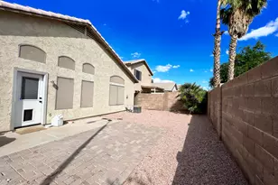 723 E Whitten St, Chandler, AZ 85225 - Photo 24