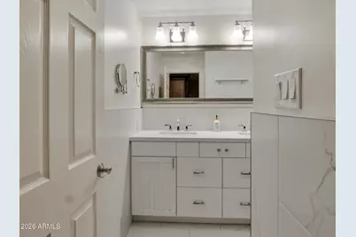 334 W Medlock Drive #A101, Phoenix, AZ 85013 - Photo 24