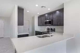 9541 W Kramer Ln, Arizona City, AZ 85123 - Photo 4