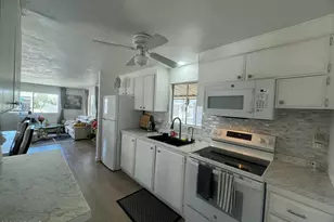 6960 W Peoria Ave, Peoria, AZ 85345 - Photo 10