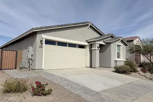 482 E Emerald Dr, Casa Grande, AZ 85122 - Photo 2